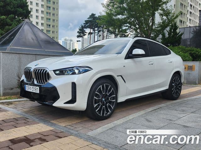BMW X6 (G06) xDrive40i M Sport, 2025 3