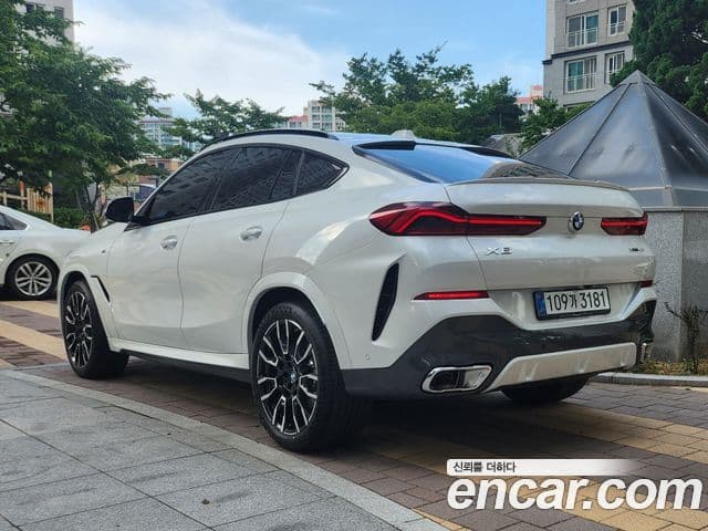 BMW X6 (G06) xDrive40i M Sport, 2025 6