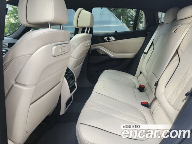 BMW X6 (G06) xDrive40i M Sport, 2025 8