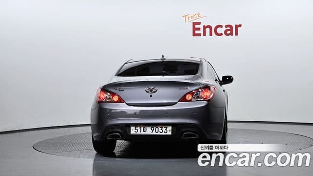 Hyundai Genesis купе 200 турбо R, 2011 4