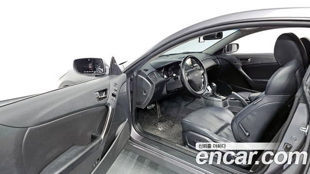 Hyundai Genesis купе 200 турбо R, 2011 11