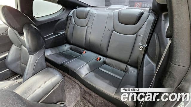 Hyundai Genesis купе 200 турбо R, 2011 12