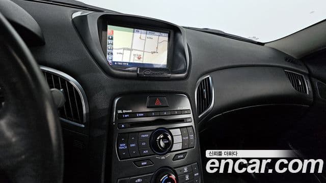 Hyundai Genesis купе 200 турбо R, 2011 14