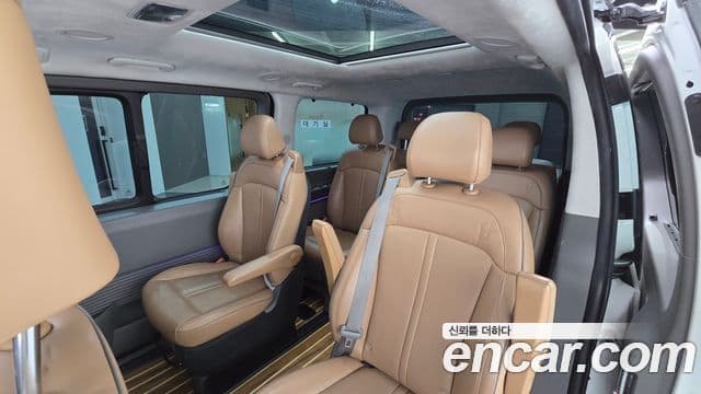 Hyundai Staria Inspiration, 2024 12