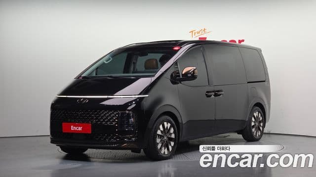 Hyundai Staria Inspiration, 2023 1