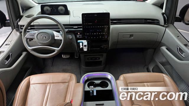 Hyundai Staria Inspiration, 2023 7