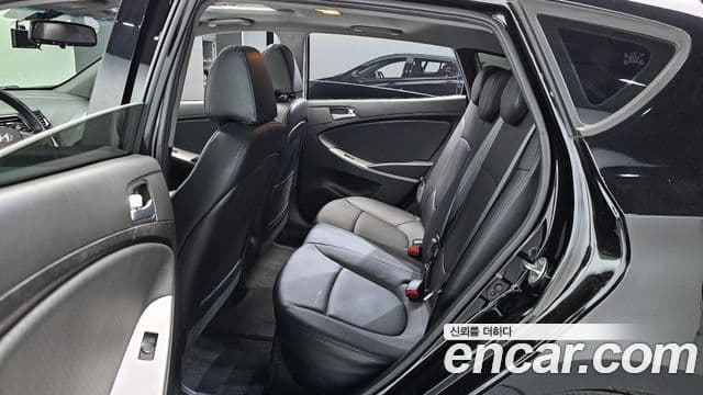 Hyundai Accent(новый кузов / новое поколение) Premium, 2016 12