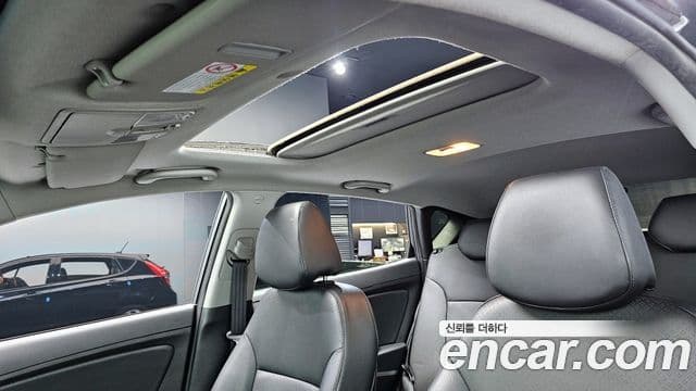 Hyundai Accent(новый кузов / новое поколение) Premium, 2016 19