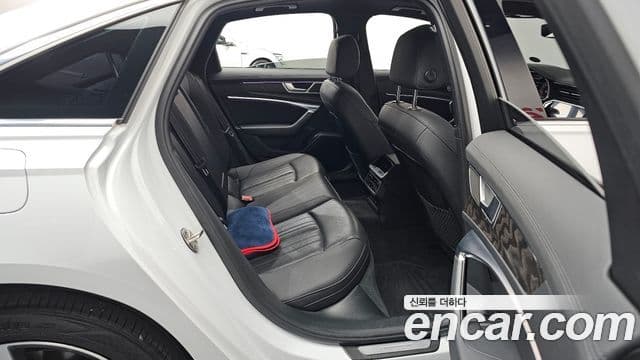 Audi A6 (C8) Premium, 2022 12