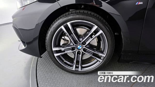 BMW 1시리즈 (F40) 120i M Sport, 2024 все фото