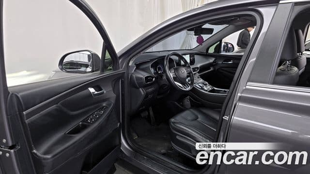 Hyundai The / новый New Santa Fe Exclusive, 2023 10