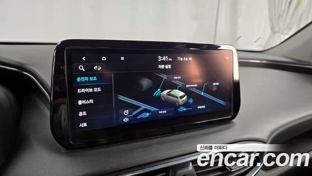 Hyundai The / новый New Santa Fe Exclusive, 2023 15