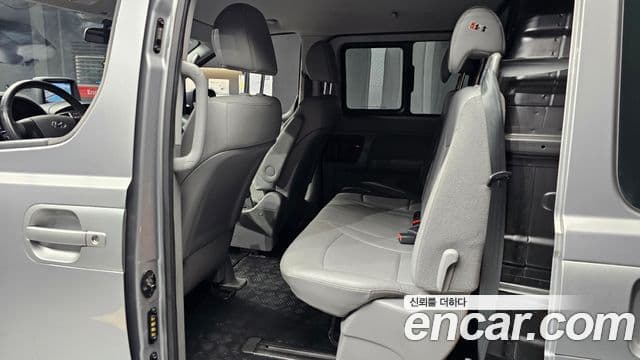 Hyundai The / новый New Grand Starex Smart, 2018 12