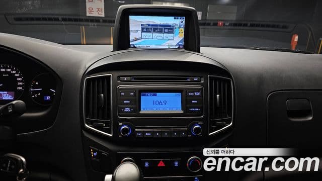 Hyundai The / новый New Grand Starex Smart, 2018 15