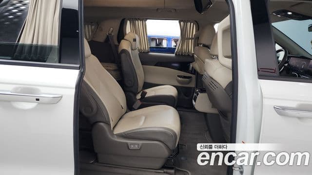 Kia Carnival 4세대 Signature, 2023 12