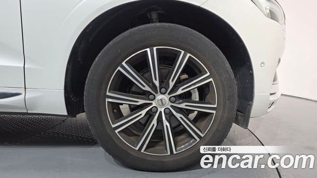 Volvo XC60 2세대 B5 Inscription, 2021 все фото