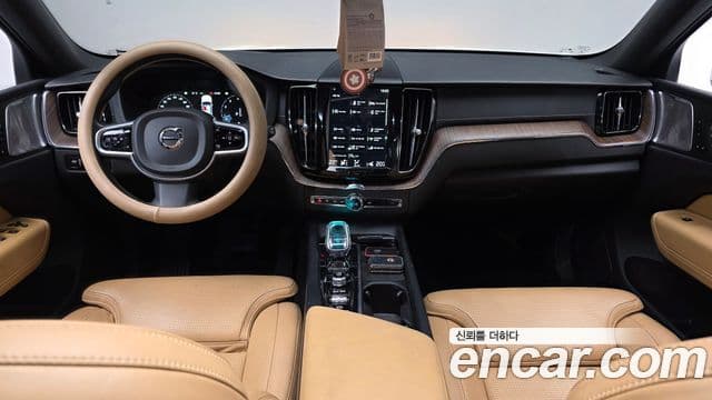 Volvo XC60 2세대 B5 Inscription, 2021 7