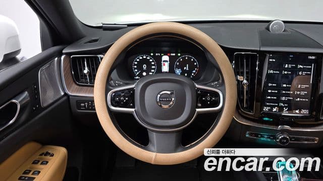 Volvo XC60 2세대 B5 Inscription, 2021 13