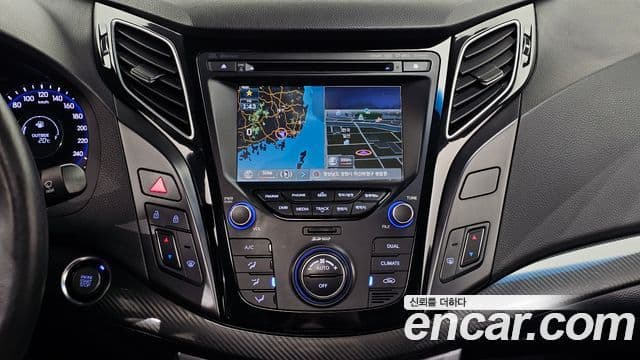 Hyundai i40 살룬 D Spec, 2015 14