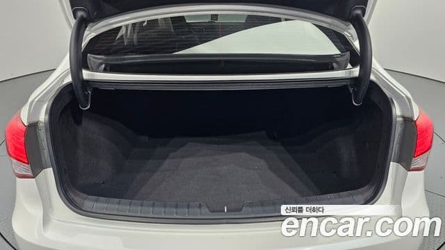 Hyundai i40 살룬 D Spec, 2015 20