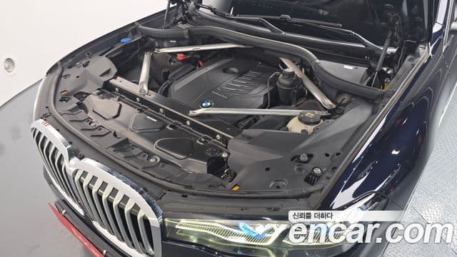 BMW X7 (G07) xDrive 40i M Sport 6인승, 2022 6