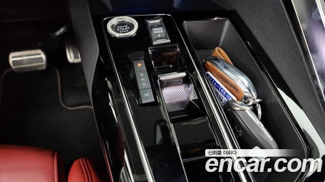 Peugeot 5008 2세대 1.2 Pure Tech GT, 2024 9