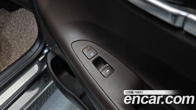 Hyundai Grandeur IG 3.0 LPi Modern (арендный автомобиль), 2018 18