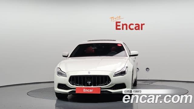 Maserati Quattroporte, 2020 3