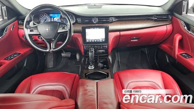 Maserati Quattroporte, 2020 7