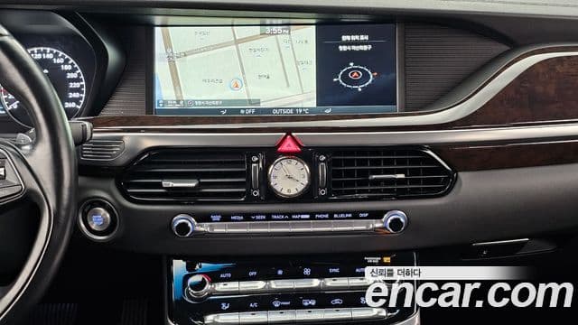 Genesis EQ900 Luxury, 2016 14