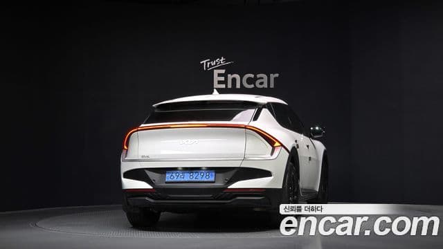 Kia The / новый New EV6 Air, 2025 4