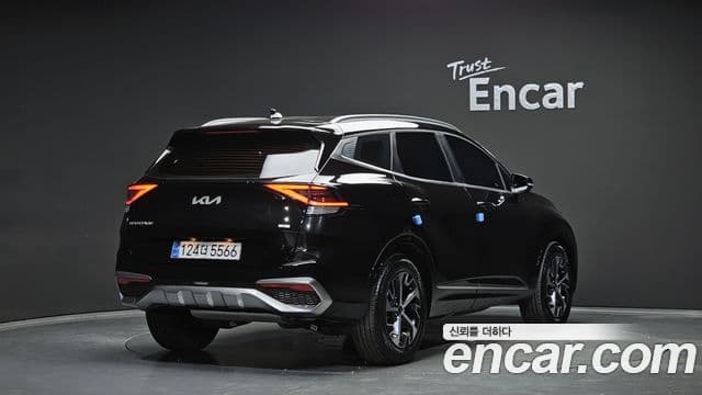 Kia Sportage 5세대 гибрид Signature 2WD, 2023 2