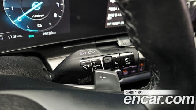 Kia Sportage 5세대 гибрид Signature 2WD, 2023 17