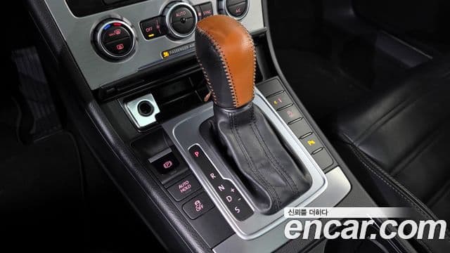 Volkswagen New CC 2.0 TDI BlueMotion, 2013 9