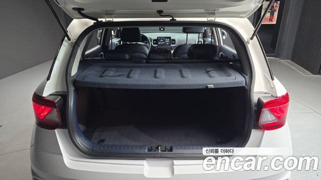 Hyundai Venue Modern, 2020 20