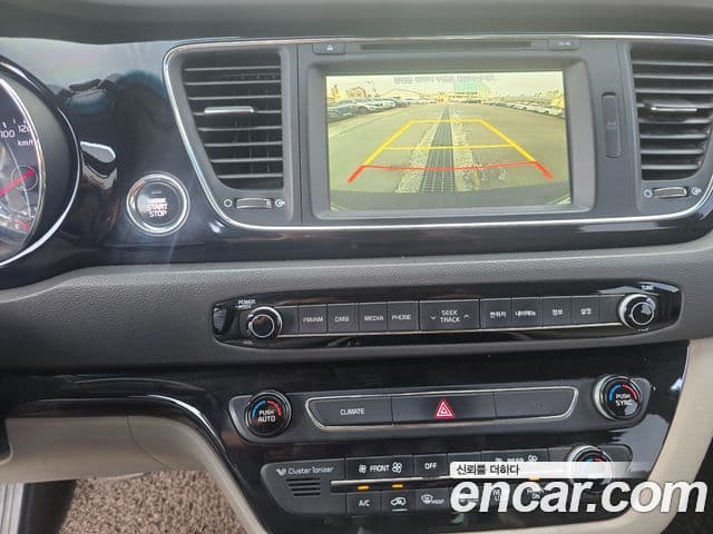 Kia All New Carnival Noblesse, 2016 13