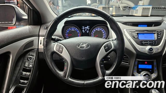 Hyundai Avante MD Luxury, 2012 14