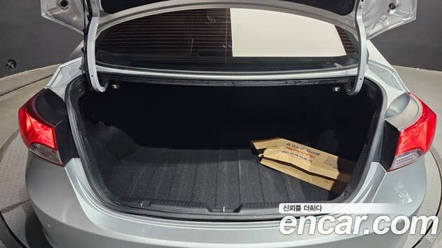 Hyundai Avante MD Luxury, 2012 20