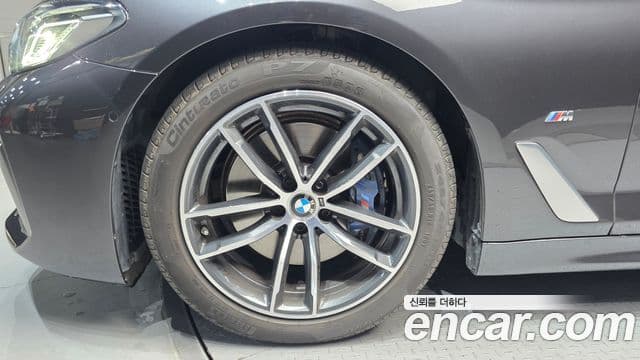 BMW 5시리즈 (G30) 520i M Sport, 2021 все фото