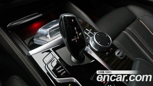 BMW 5시리즈 (G30) 520i M Sport, 2021 9