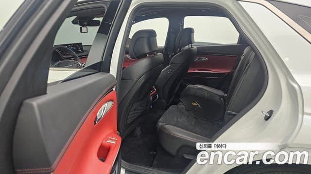 Genesis GV70, 2024 12