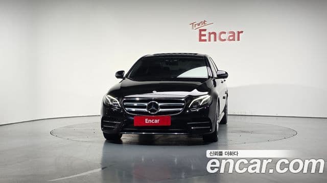 Mercedes-Benz E-класс W213 AMG Line, 2020 3