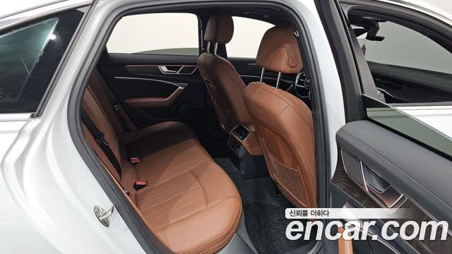 Audi A6 (C8) Premium, 2023 12