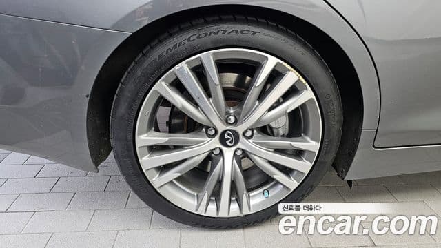 Infiniti Q50 3.5 синий Sport Sensory, 2018 все фото