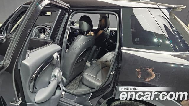 Mini Cooper S 3세대, 2021 12