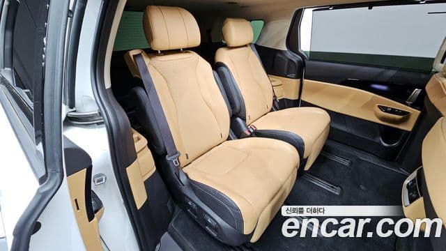 Kia Carnival 4세대 Signature, 2023 11