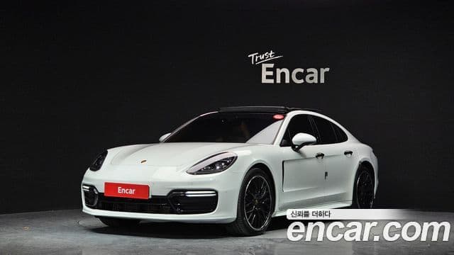 Porsche Panamera (971), 2020 1