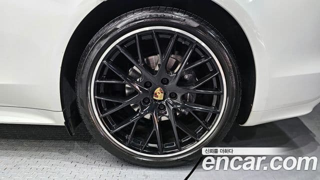 Porsche Panamera (971), 2020 все фото