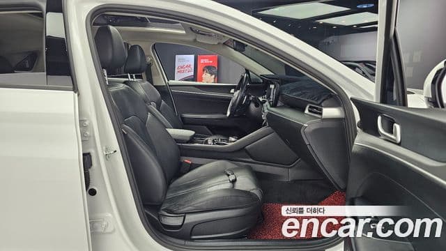 Kia K5 3세대 Prestige, 2023 12