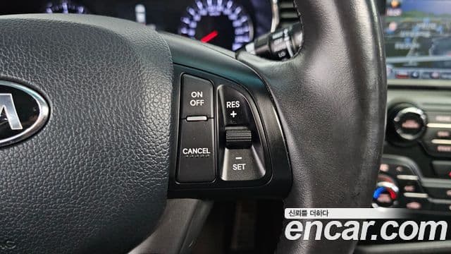 Kia K5 Noblesse, 2013 10